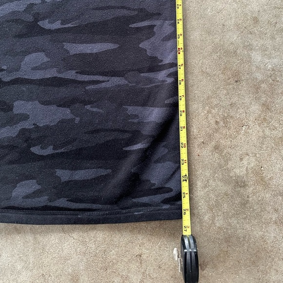 T By Talbots Short Sleeve Patch Pocket Dress Camo - Picture 5 of 7